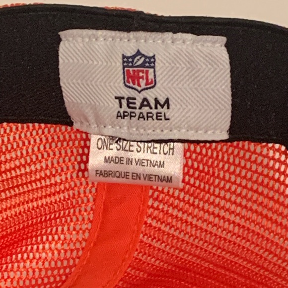 🏈 CLEVELAND BROWNS NFL TEAM APPAREL FOOTBALL BROWN & ORANGE TRUCKER HAT 🏈 - Picture 8 of 8